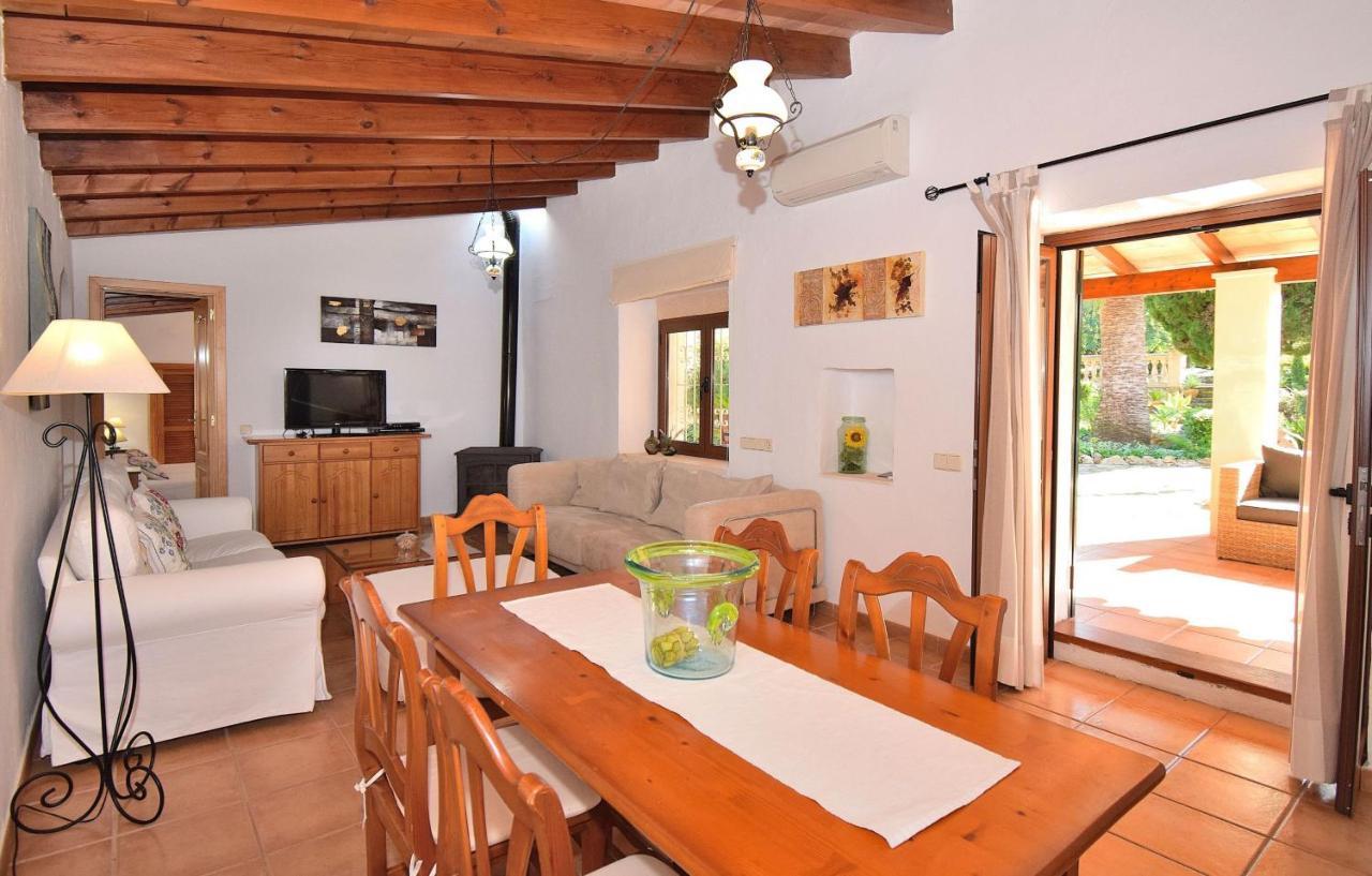 057 Mercedes Etv120 By Mallorca Charme Holiday home Pollenca