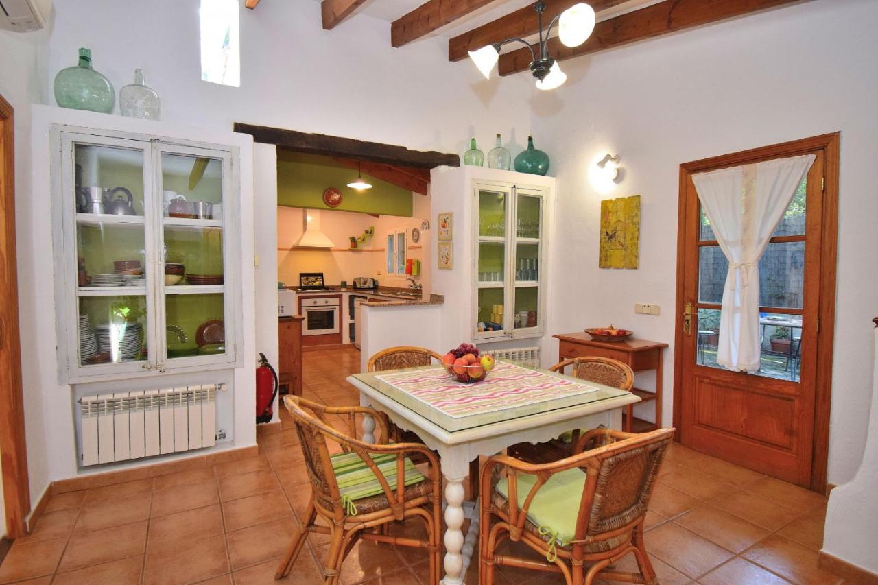 Holiday home 057 Mercedes Etv120 By Mallorca Charme *